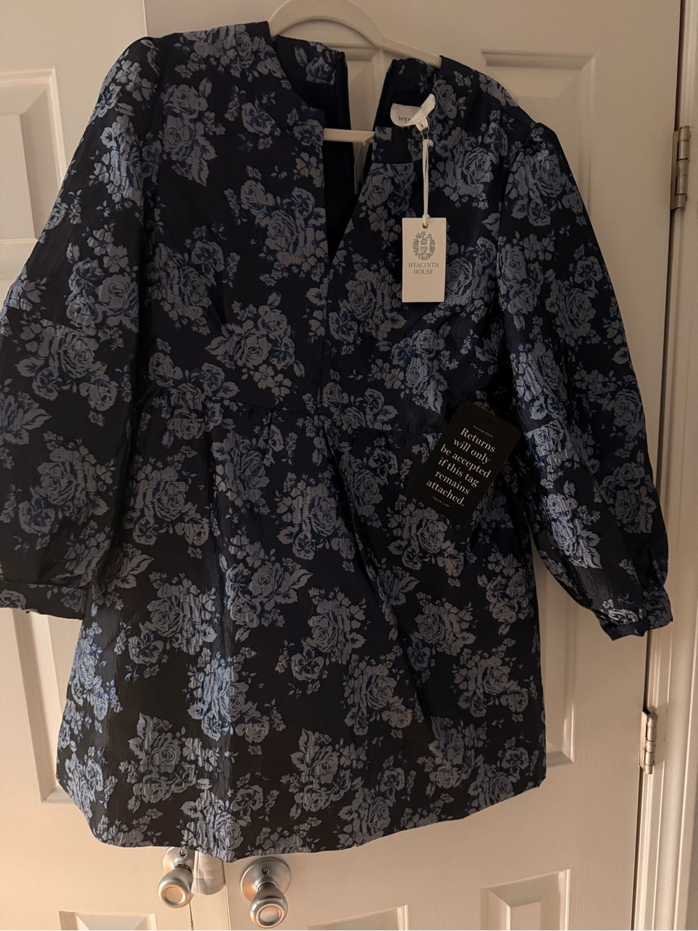 Tuckernuck-Blue Floral V-Neck Long Sleeve Mini Dress - Picture 4 of 4